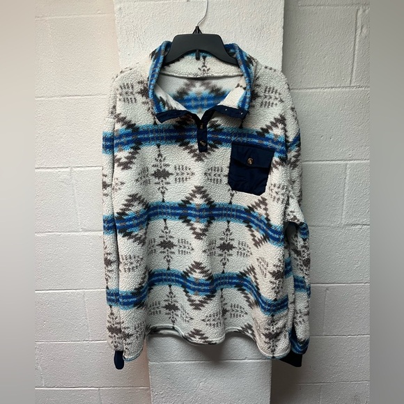 Cozy Patterned Pullover with Blue Accents - Picture 1 of 3
